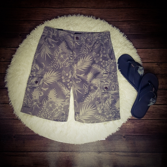 berkley jensen cargo shorts